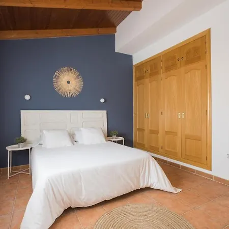 Casa Turistica Me Quedo En El Pueblo Holiday home Munana